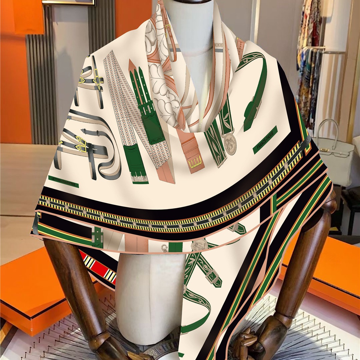 Travel Accessories To Gift - Bufanda cálida de lana de seda